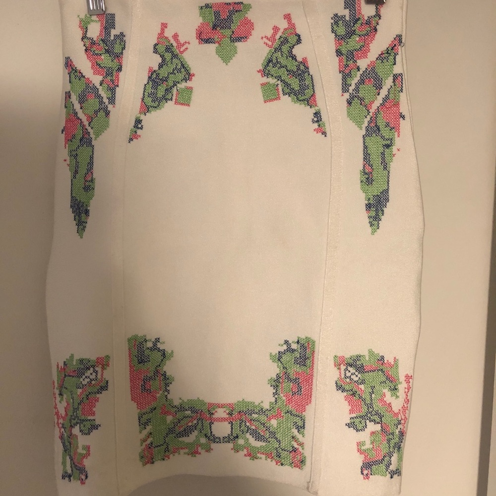 Gold Label Wow Couture White Pencil Skirt size S